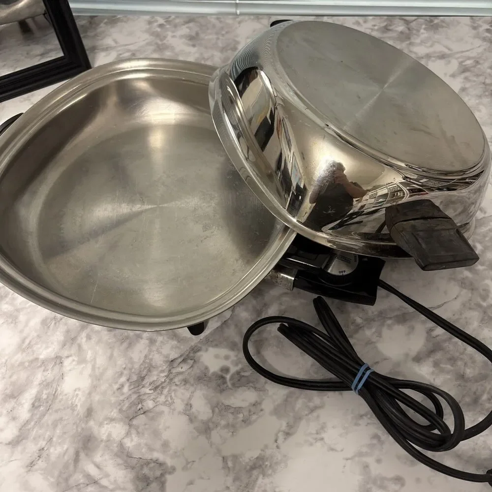 Aristo Craft Electric Skillet Stainless Steel w Lid w Legs
